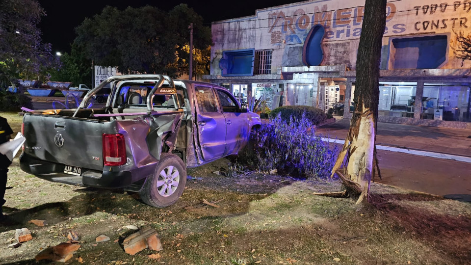 Violenta colisión sobre el ingreso a la ciudad