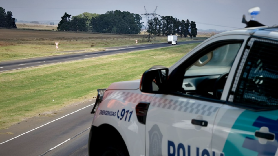 Delincuentes armados robaron un camión en la Ruta 9 