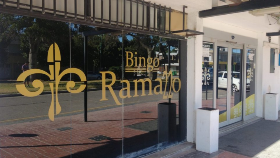 El cierre de Bingo Ramallo es una realidad y unas cien personas se quedan en la calle