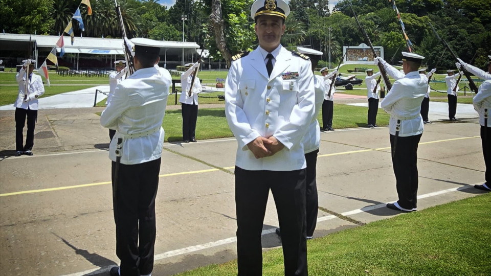 El prefecto sampedrino Francisco Sansuerro asume como jefe en Ramallo