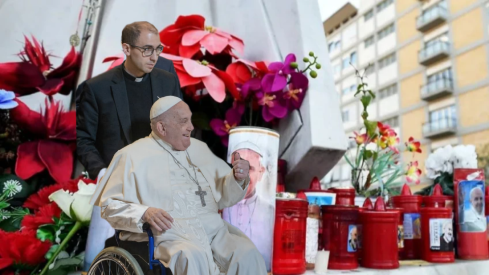 Juan Cruz Villalón acompaña al papa Francisco en sus días más dificiles