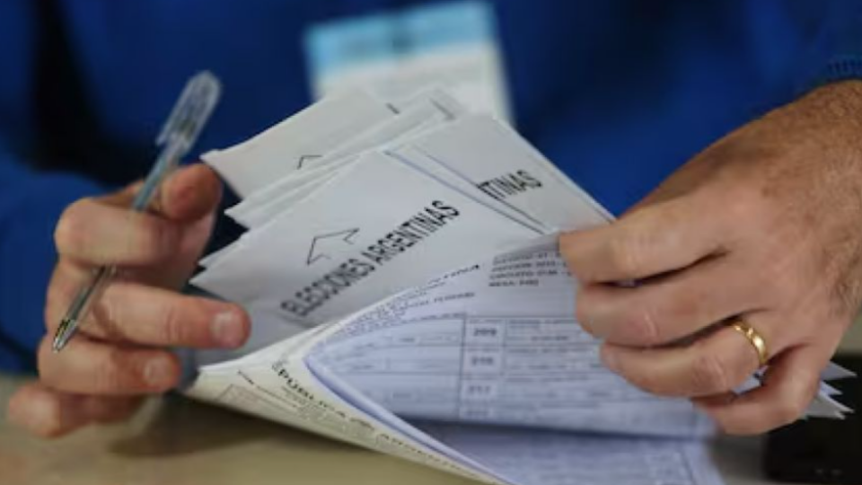 Secciones, candidatos y bancas: la guía definitiva para votar este domingo