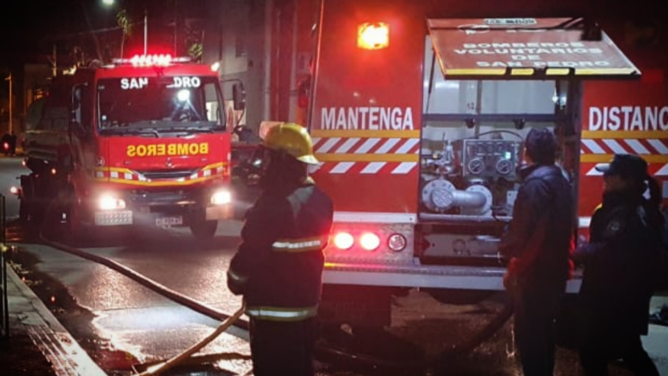 Trágica explosión en la zona céntrica de la ciudad Trágica explosión en la zona céntrica de la ciudad