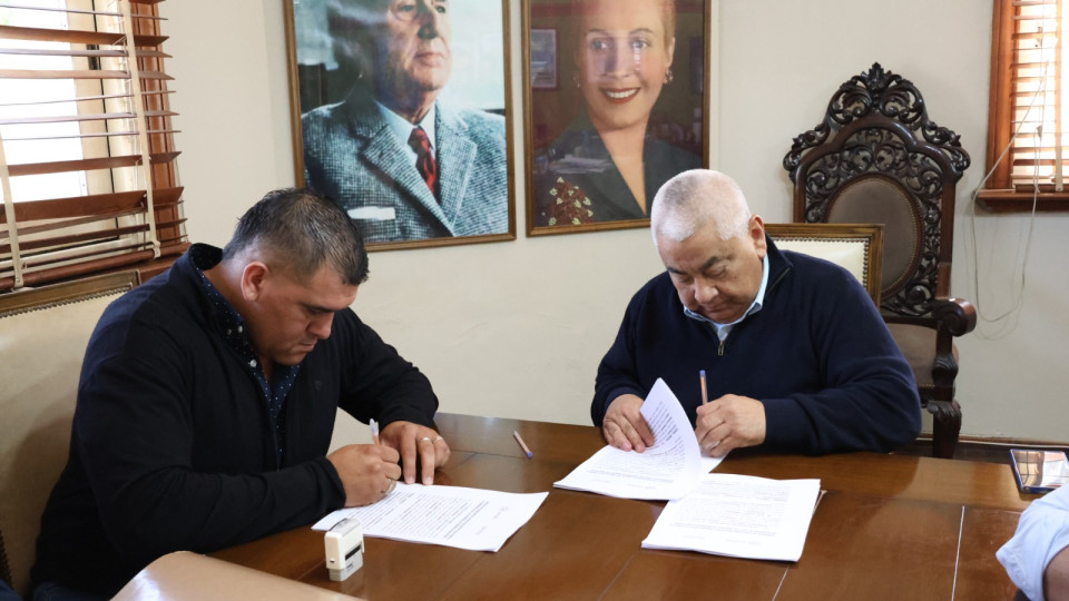 Se firmó el convenio para la concreción del Polo Gastronómico en la ex Terminal Se firmó el convenio para la concreción del Polo Gastronómico en la ex Terminal