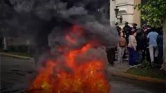 El-reclamo-de-los-municipales-continuara-el-martes-con-un-paro